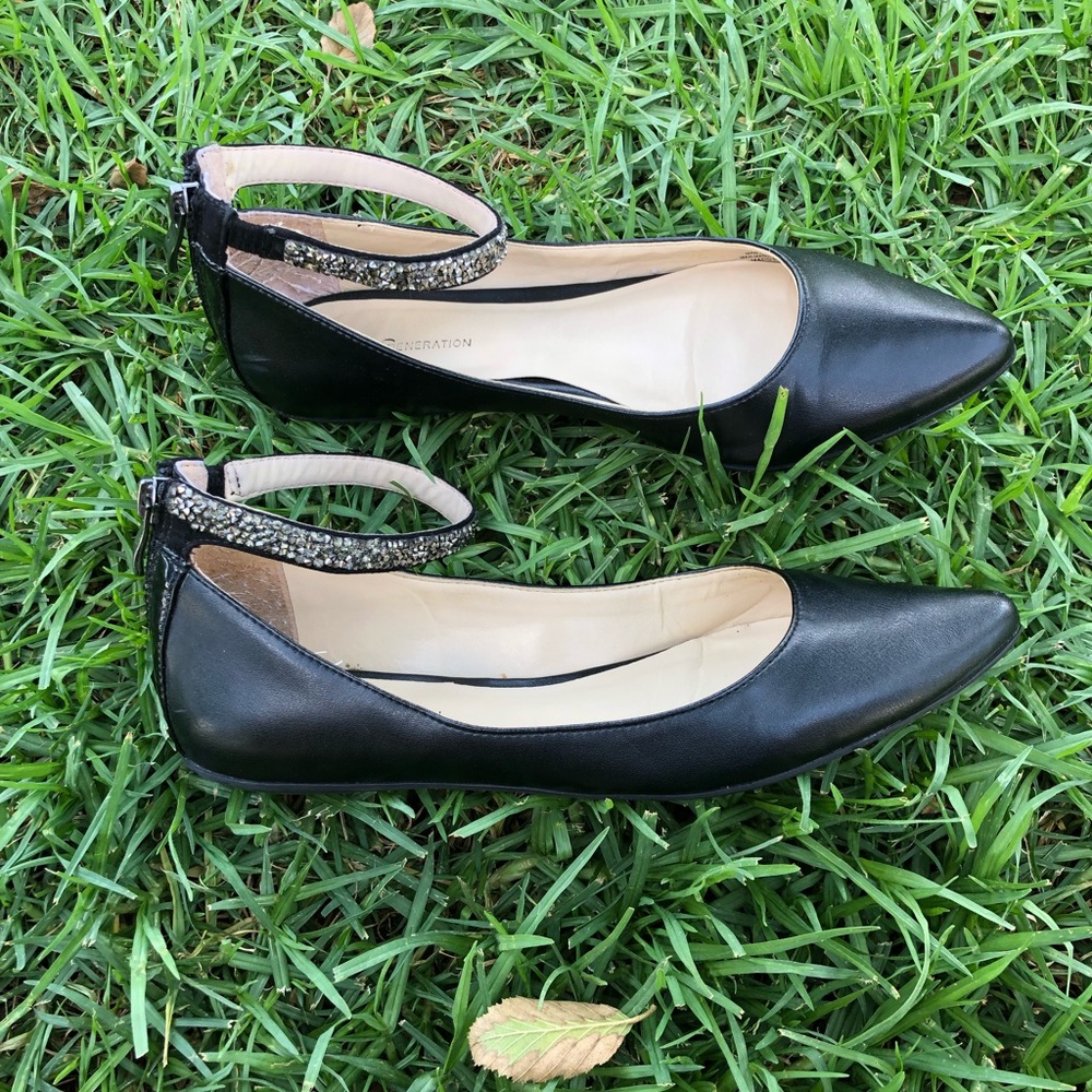 BCBGeneration Women’s Flats